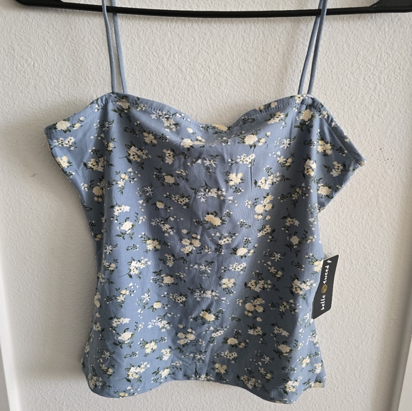 Summer Tanktops - Picture 2 of 7